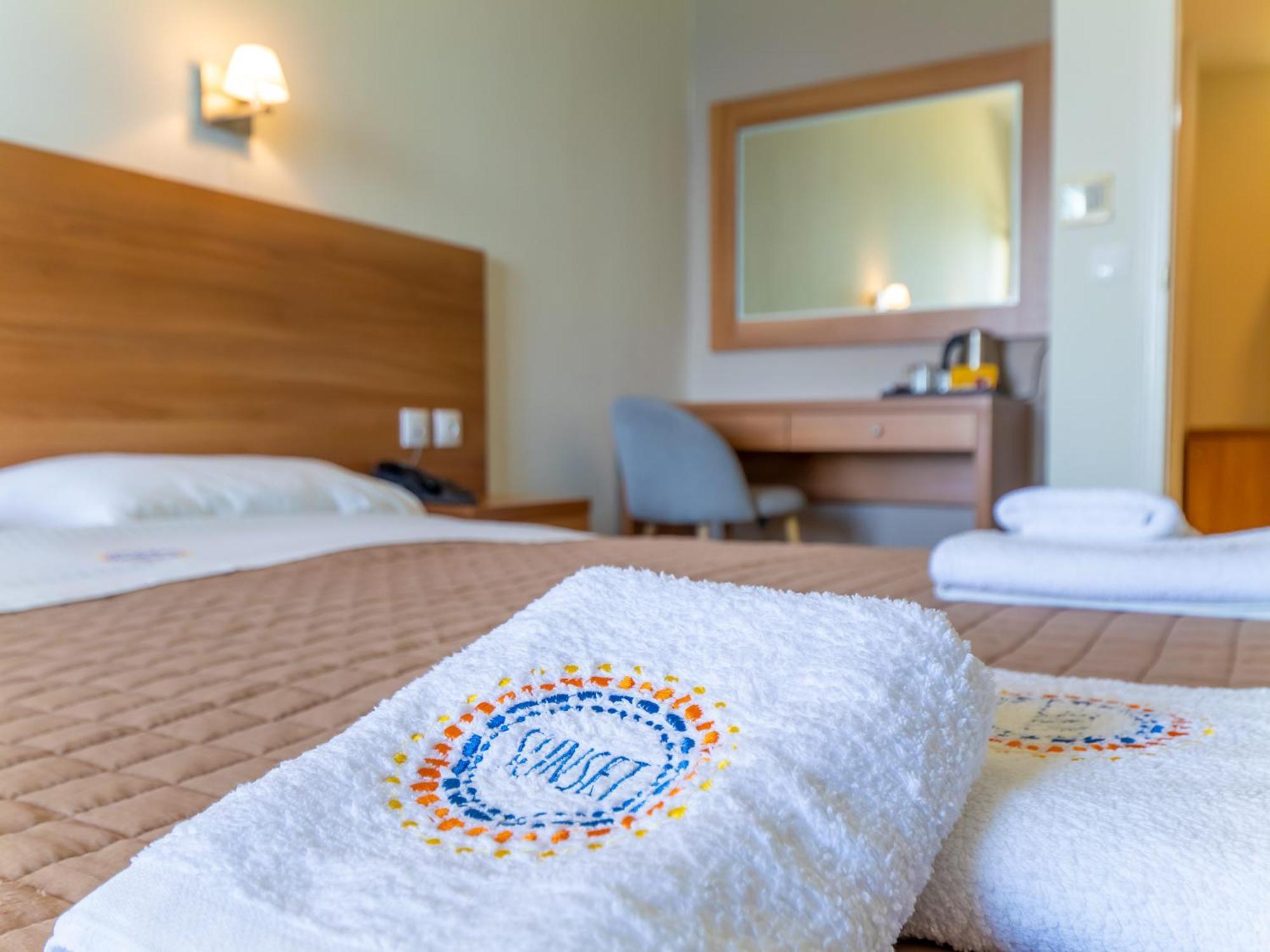 Sunset Hotel シロピカド エクステリア 写真